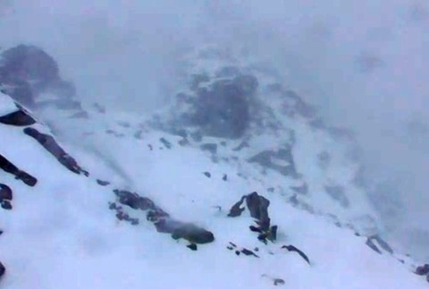 Silná víchrica a pol metra snehu napadlo zo dňa na deň