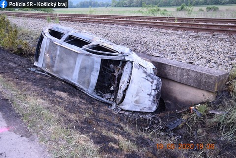 Nehoda si vyžiadala život dieťaťa.