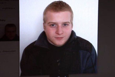 Zúfalá matka hľadá strateného syna. Trpí ťažkou schizofréniou