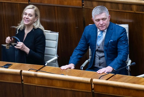 Parlament odmietol vysloviť nedôveru vláde SR