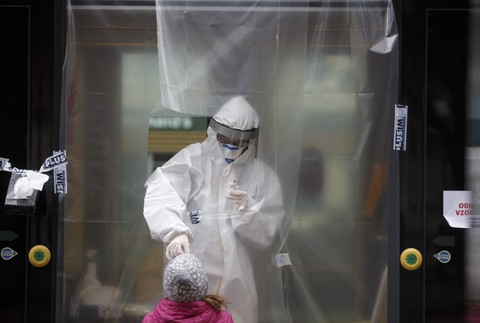 Koronavírus ilustračné