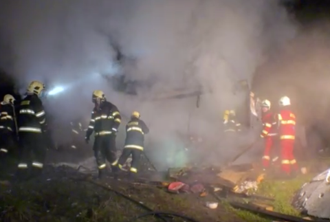 Starčeka našli bez známok života vo vyhorenej unimobunke 