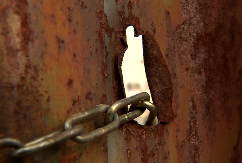 Kaštieľ v Rusovciach už dlhé roky chátra. Jeho rekonštrukcia bude drahšia, než sa predpokladalo