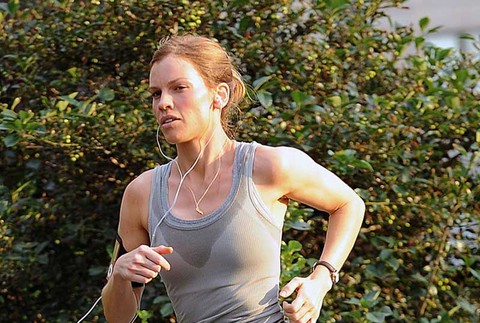 Svoje štíhle krivky si udržiava behom