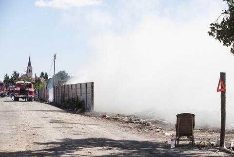 Zlaté Klasy požiar pneumatiky skládka 3