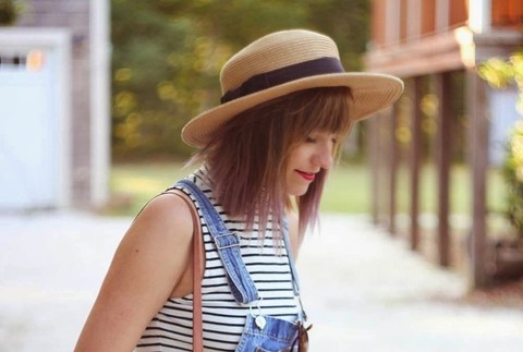 Džínsové šortky s trakmi