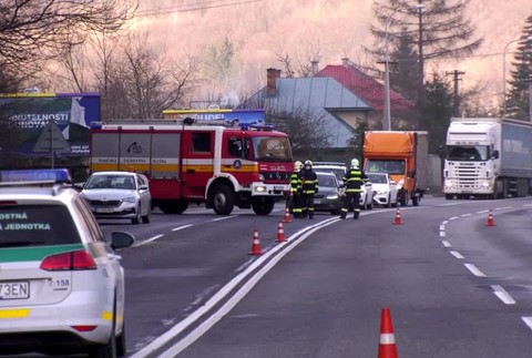 [multi] Zosuv svahu smerom na Donovaly 2985