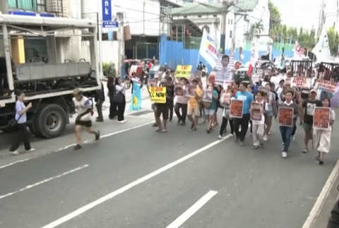 Pochod proti Dutertemu 2