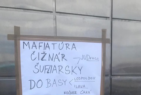 56232377_318854362145697_9033776589678051328_n