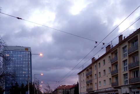 Silný vietor vyčíňal v mestách - okres Banská Bystrica