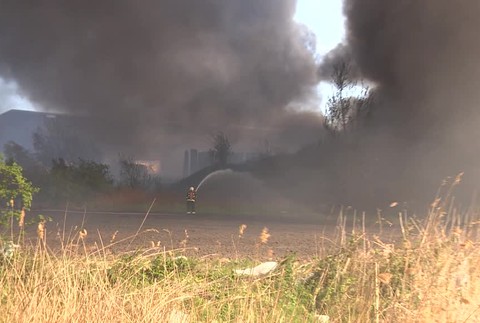 [multi] Požiar skládky odpadu Zohor 936