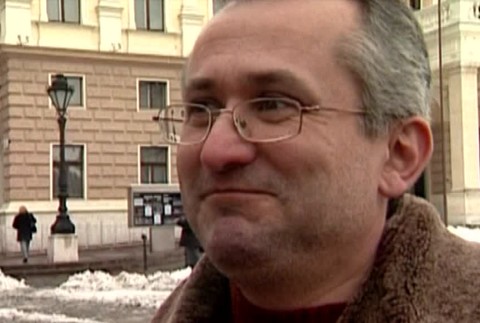 Pojednávanie s Petrom Ďuračkom zmarili problémy s nefungujúcim elektronickým podpisom353