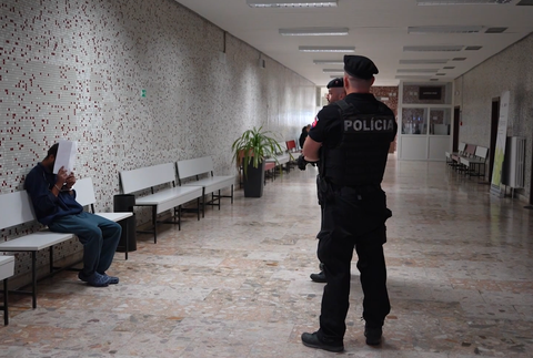 sud s vrahom manzelky