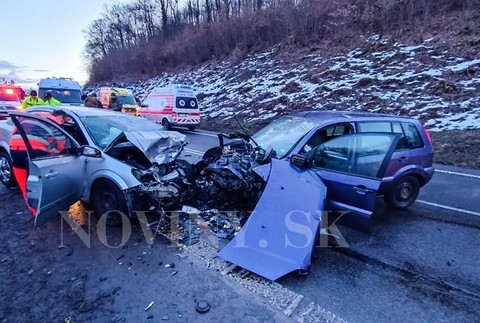 nehoda zvolen