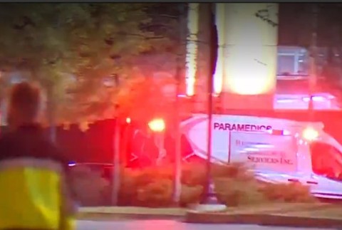 Šialenstvo počas Black Friday. V nákupnom centre strieľal muž