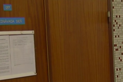 pojednávacia miestnosť