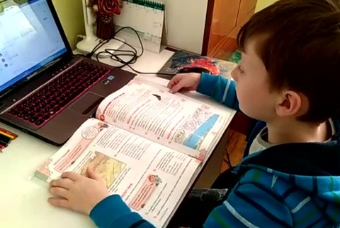 [multi] Otvorenie škôl chcú odložiť 6176