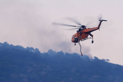 Veľký požiar neďaleko Atén