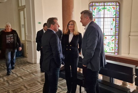 WhatsApp Image 2023-04-17 at 10.26.05