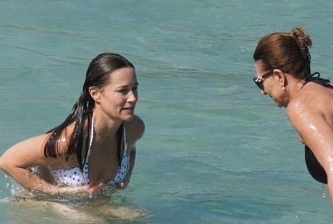 Pippa Middleton s mamou Carole