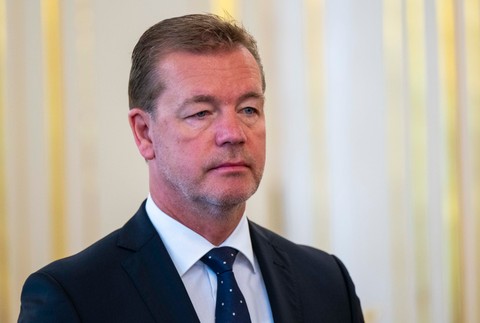 Prezident Pellegrini odovzdal poverovacie listiny dvom novým veľvyslancom SR