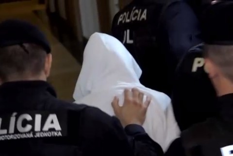 Súd v Žiline rozhodol o väzbe pre 16-ročné dievča, ktoré je obvinené z vraždy kamaráta