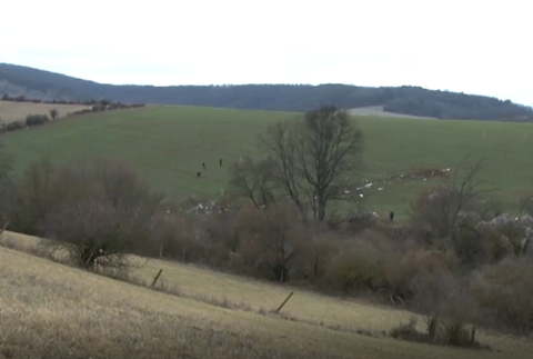 Za obcou Trenčianske Stankovce havarovalo štvormiestne lietadlo