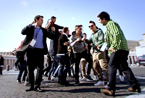 Harlem Shake Vatikán Migaľ Buran 4