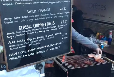 Slovenské deti žiarili šťastím. Mikuláš na ne nezabudol ani v Anglicku