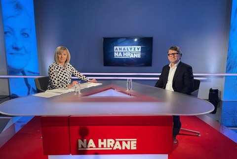 37c11a6f-31e3-4fc2-b2d5-2c2a95cac322