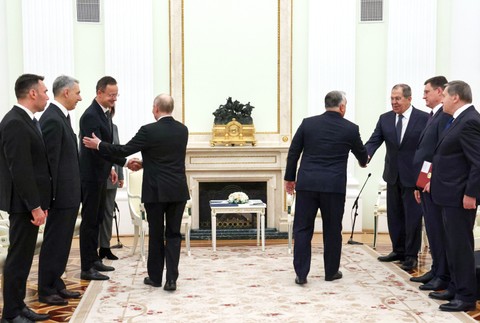 Russia_Hungary871818