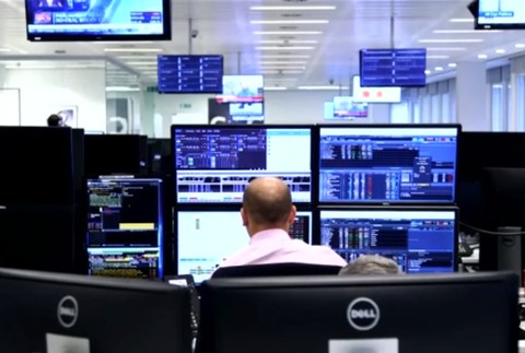 Sporíte si správne? Väčšina ľudí v druhom pilieri prichádza o peniaze