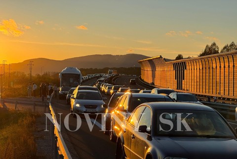 395458046_885449553148376_7786238261401321682_n