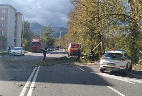 Takto vietor vyčíňal v Ružomberku 