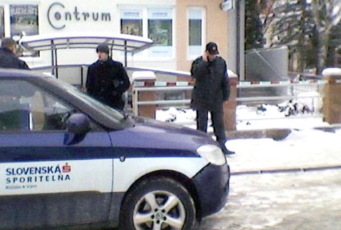 Prepad banky v Dudinciach, Slovenská sporiteľňa