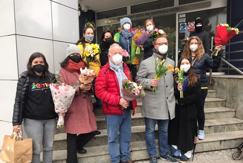 Ľudia vyjadrujú podporu ŠÚKLu