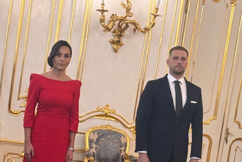 Prezident prijal demisiu Dolinkovej. Vo funkcii ju nahradí Šaško
