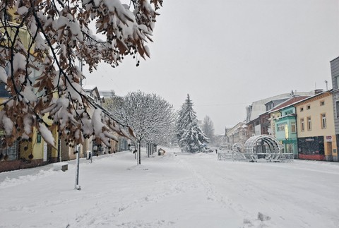 Poprad_Velka_Lomnica_sneh_cesty