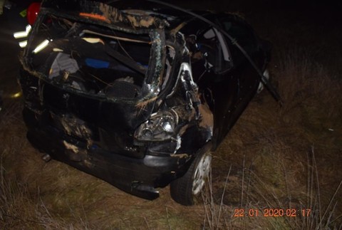 Dávid (19) si sadol za volant, hoci nemal vodičák. S autom plným kamarátov skončil v priekope