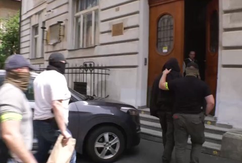 Súd rozhoduje o obvinenom advokátovi Polákovi