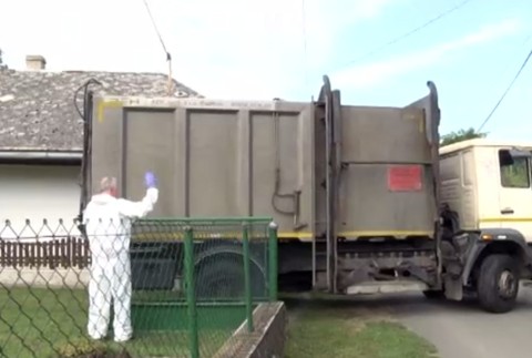 Mobilná jednotka v obci na východe Slovenska zlikvidovať všetky ošípané