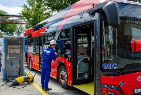 Vodíkový autobus Dopravného podniku Bratislava