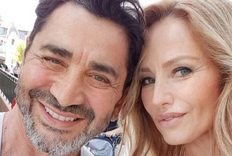 Adriana Sklenaříková s rodinou