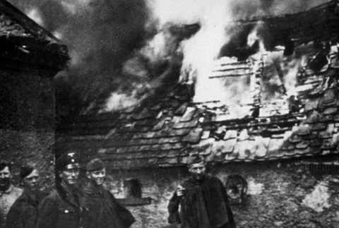 Lidice vyhladenie vypálenie vyvraždenie ľudia historická fotografia