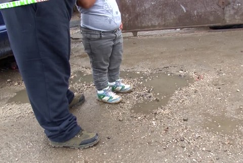 [multi] Smrť v stráženej osade 3874