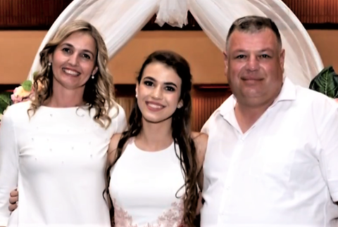 Natalia Vohlarikova s rodicmi