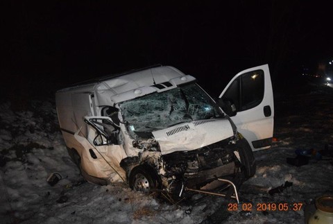 Nehoda dvoch dodávok. O život prišiel spolujazdec