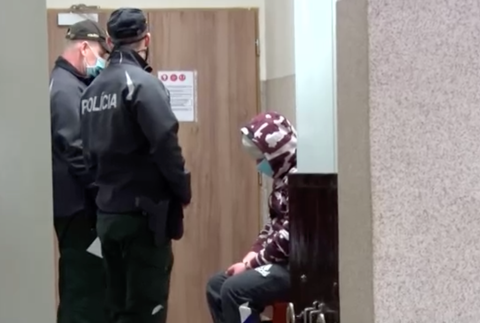 Útočník napadol expriateľku nožom v Prievidzi