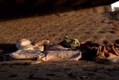 Zima si už vyžiadala tri obete. V Prešove majú vešiak, ktorý zachraňuje životy