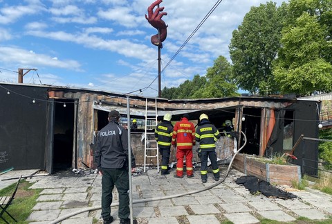 poziar pink whale (2)